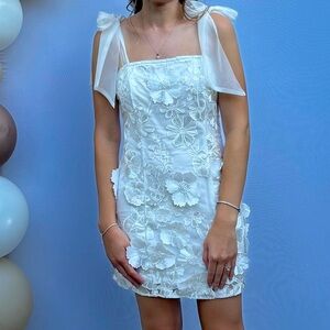 Lulus Elegant White Floral Dress